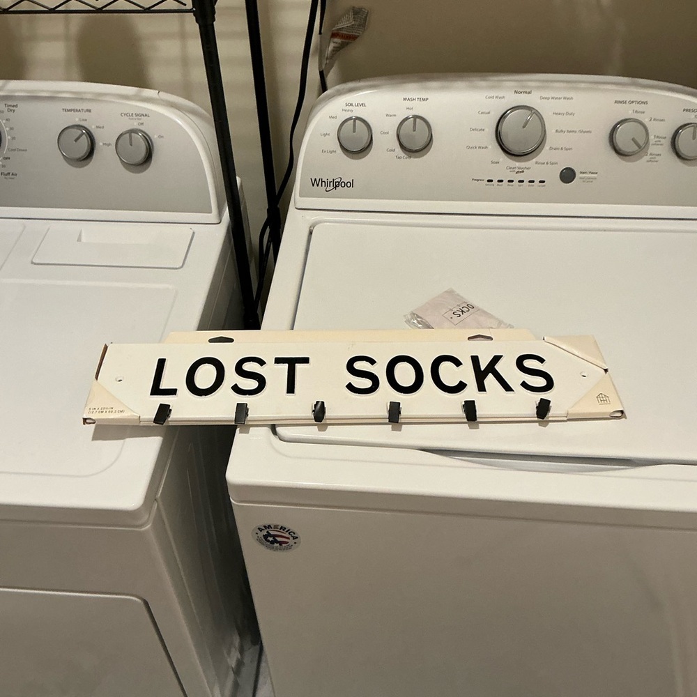 LOST SOCKS Wall Hook Sign - Black on White - Picture 2 of 3
